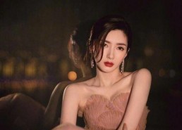 江疏影吃瓜娱乐,揭秘娱乐圈幕后故事